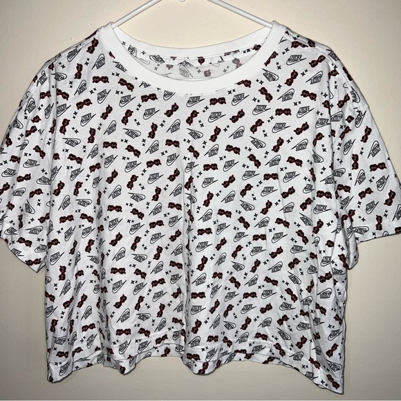 Nike Cropped Stunner Logo and Sunglasses Cotton Tee Size Xl - Picture 8 of 10